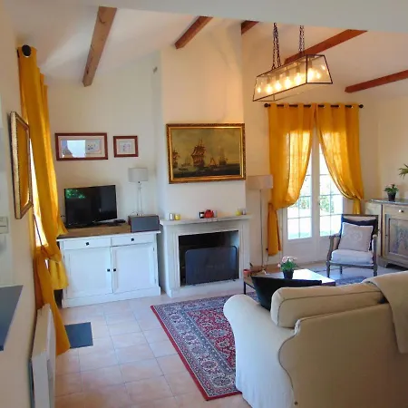 别墅 Heated Private Swimming Pool Villa In Les Forges, Next To 27-Holes Golf Course